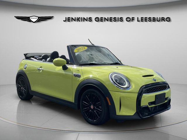 Used 2022 MINI Cooper S image 1