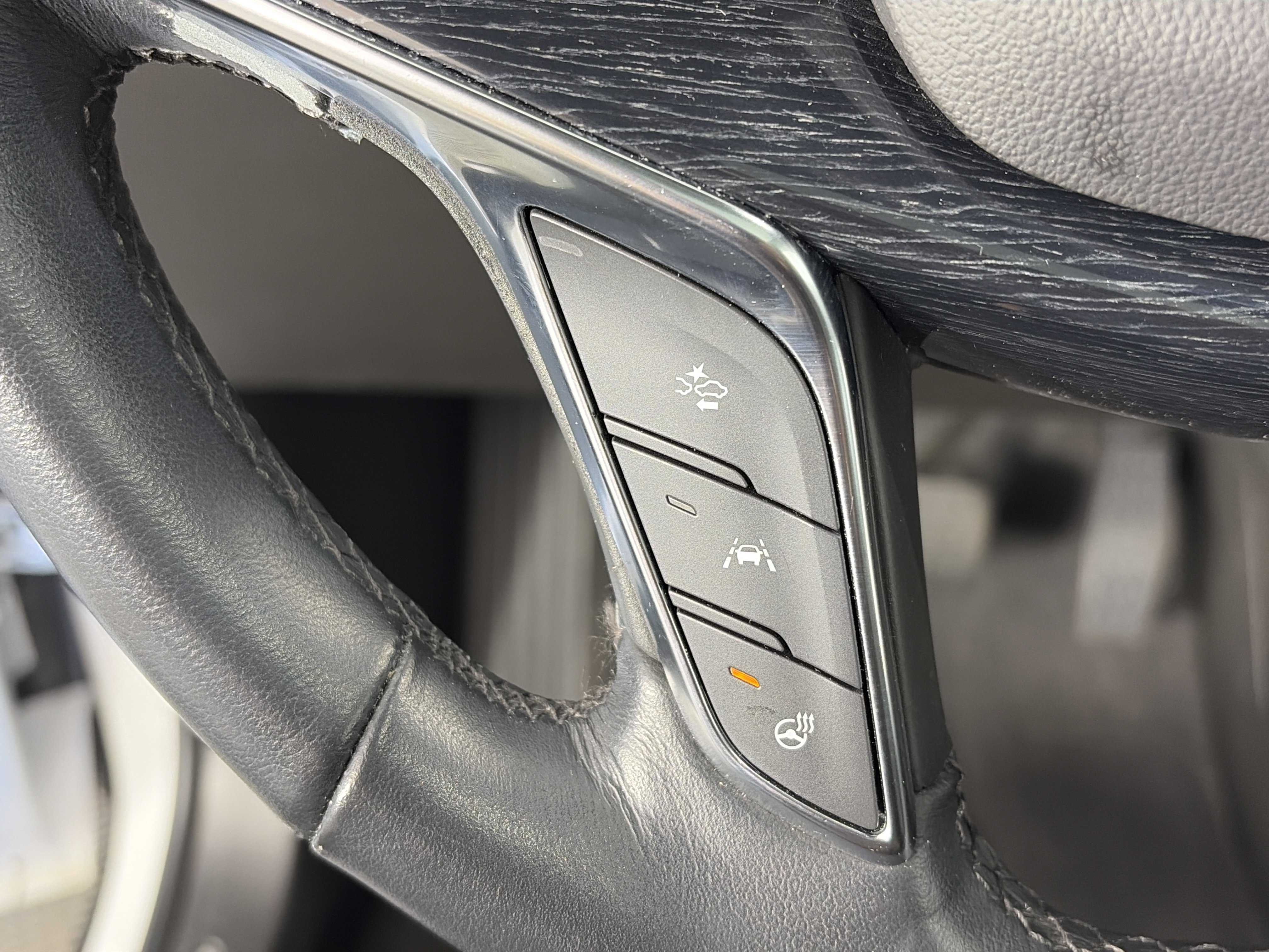 Used 2023 Cadillac XT5 Premium Luxury image 32