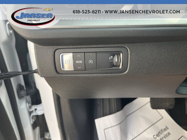 Used 2026 Chevrolet Traverse LT w/ Driver Confidence Package FWD image 17