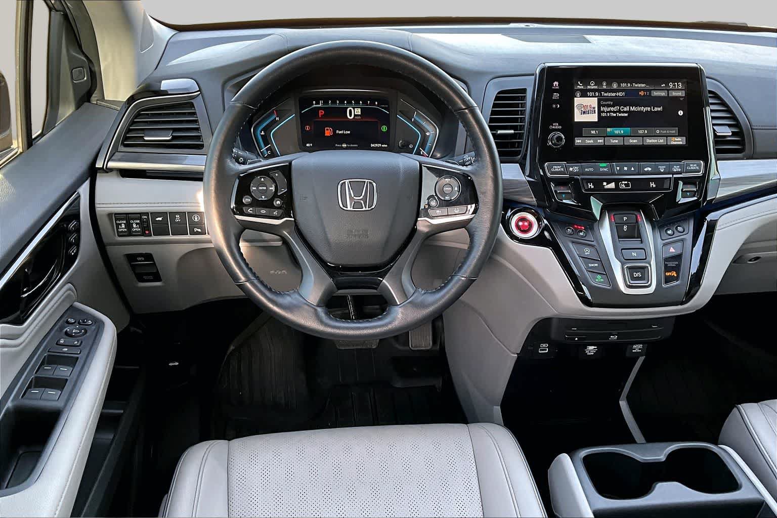 Certified 2024 Honda Odyssey Elite image 6