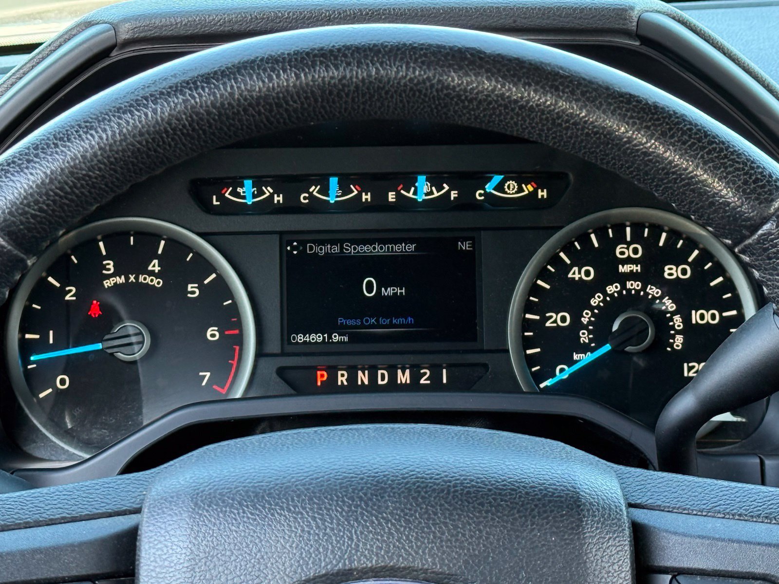 Used 2016 Ford F150 XLT w/ Equipment Group 302A Luxury AWD/4WD image 32