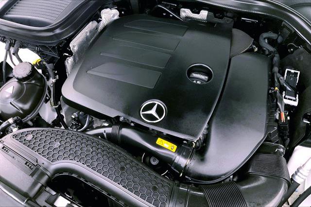 Used 2021 Mercedes-Benz GLC 300 4MATIC image 31