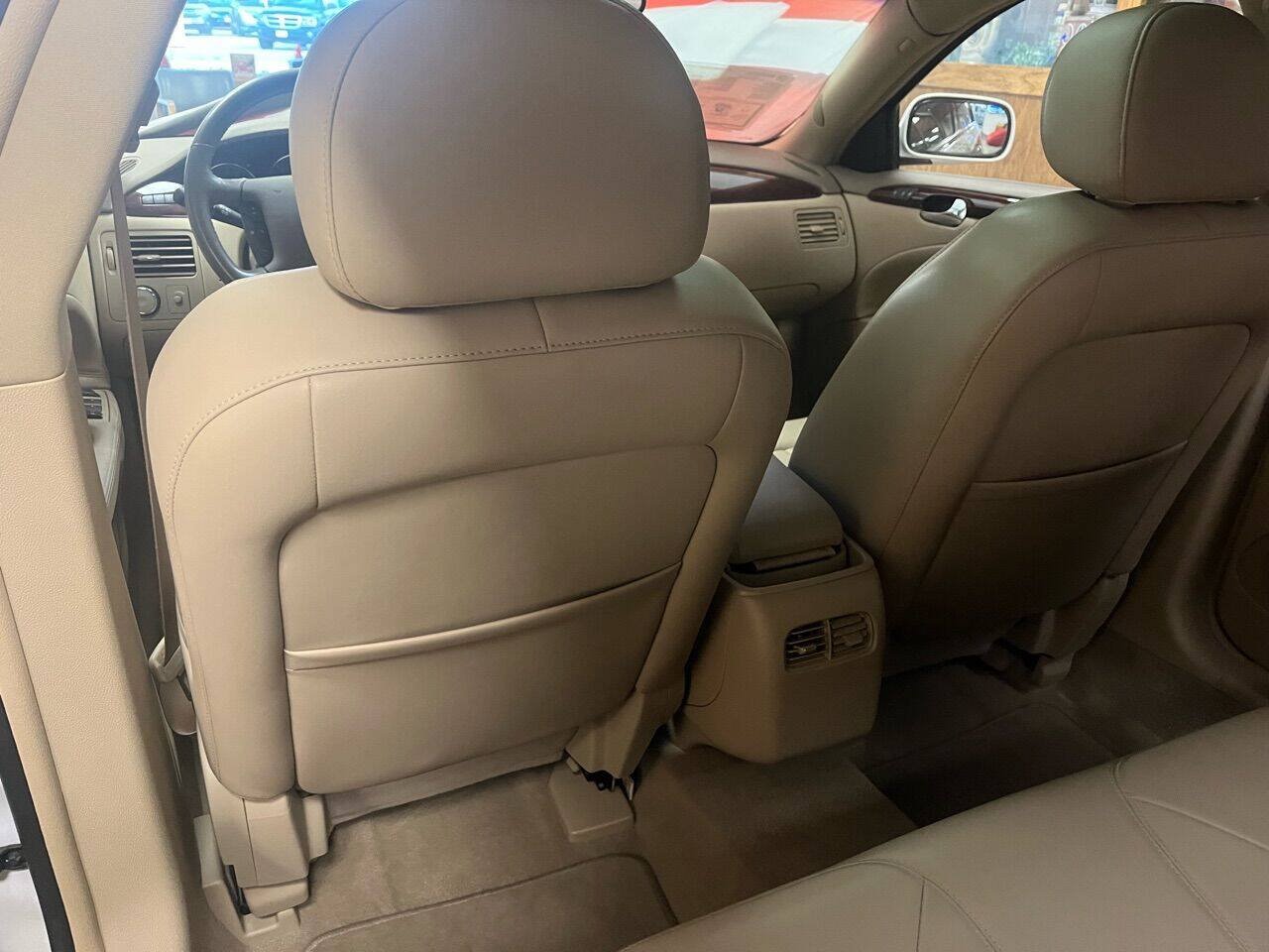 Used 2006 Buick Lucerne CXL w/ Luxury Package FWD image 23