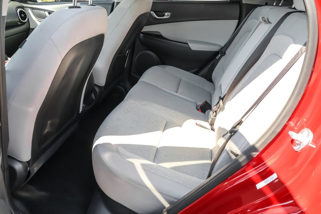 Certified 2023 Hyundai Kona SEL FWD image 31