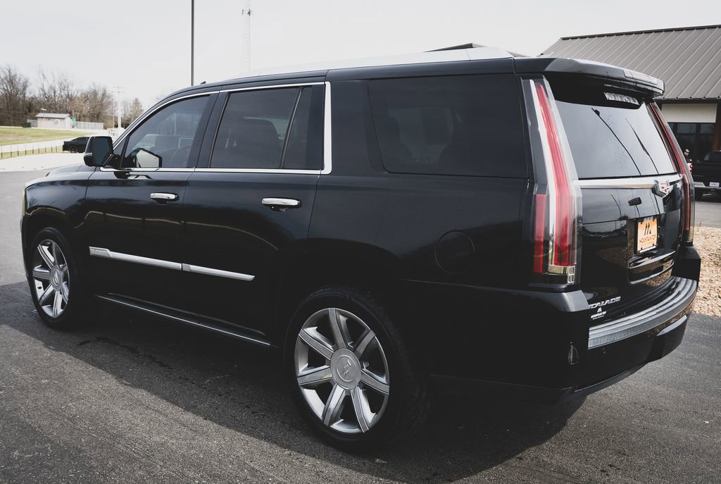 Used 2015 Cadillac Escalade Premium AWD/4WD image 24