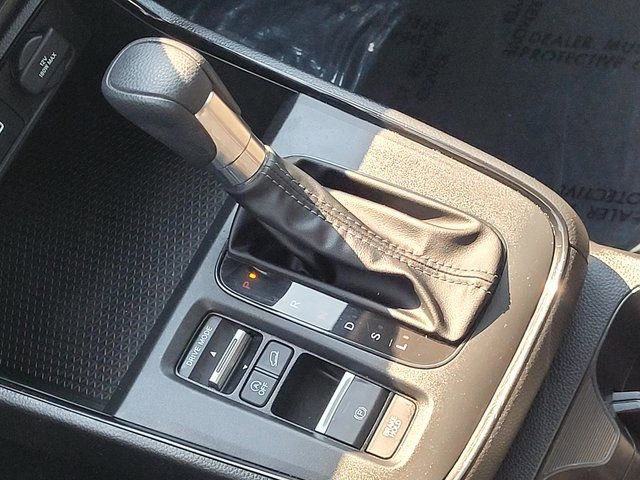 Used 2024 Honda CR-V LX image 23