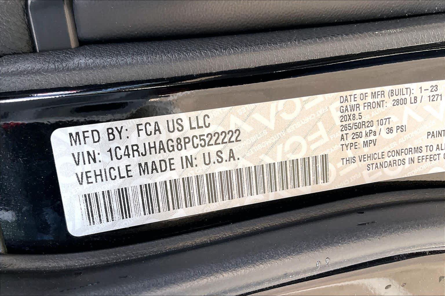 Used 2023 Jeep Grand Cherokee Altitude AWD/4WD image 33