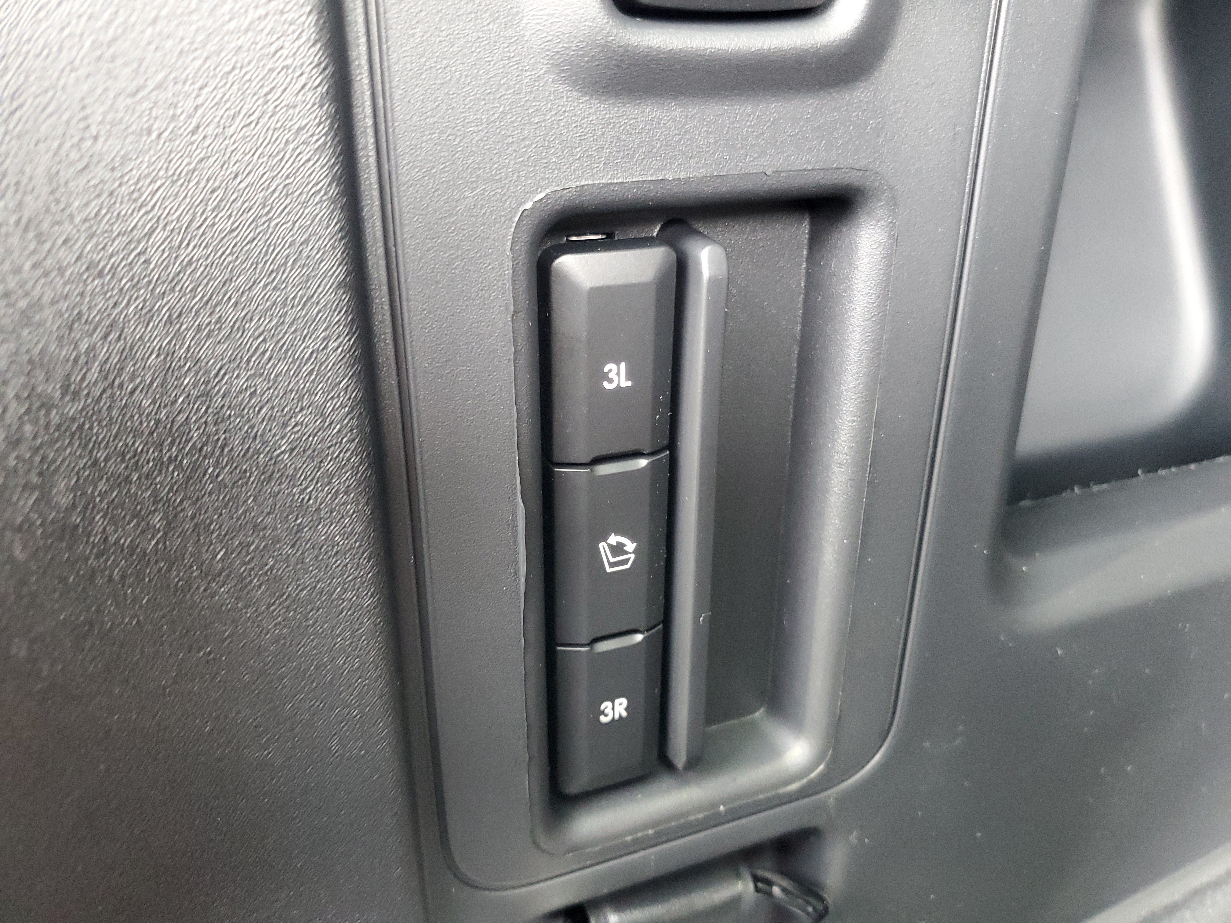 New 2026 Lincoln Navigator Reserve AWD/4WD image 33