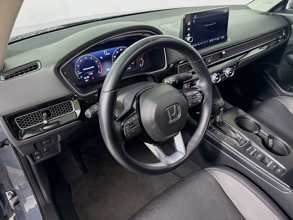 Used 2023 Honda Civic Touring image 9