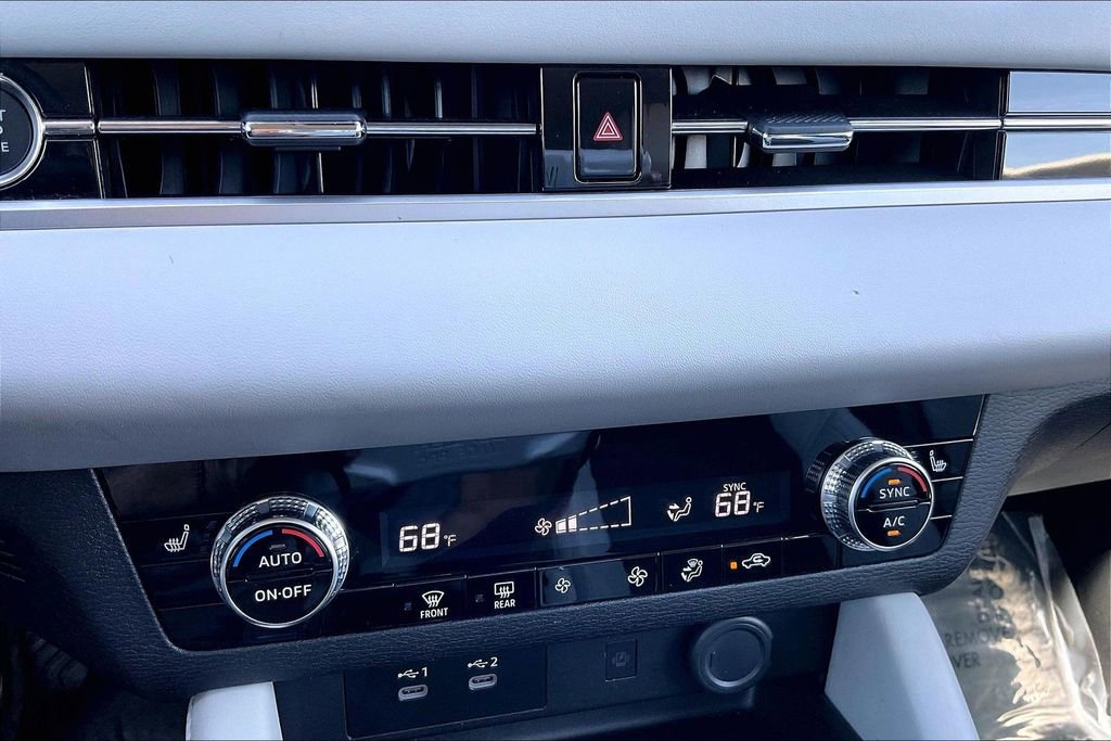 Used 2025 Mitsubishi Outlander SE FWD image 31