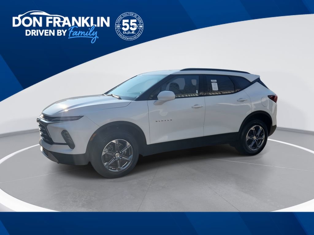 Used 2024 Chevrolet Blazer LT w/ Convenience Package FWD image 1