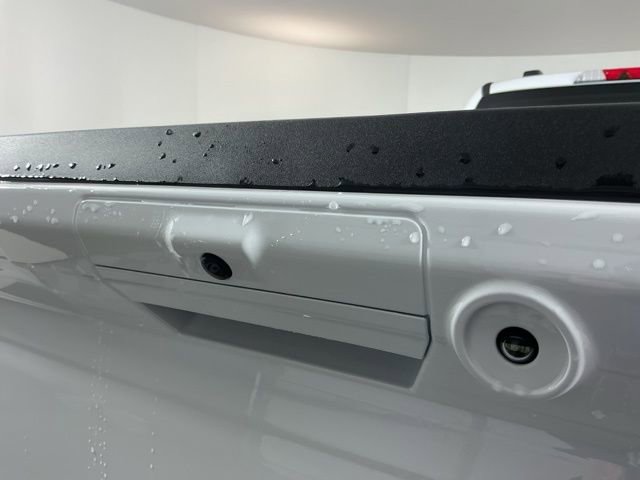 Certified 2025 Ford F450 Lariat w/ FX4 Off-Road Package image 9