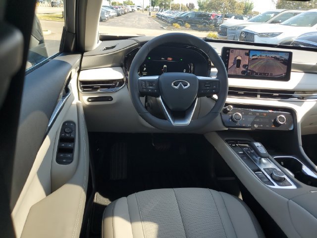 New 2027 INFINITI QX60 Luxe w/ Family Package AWD/4WD image 14