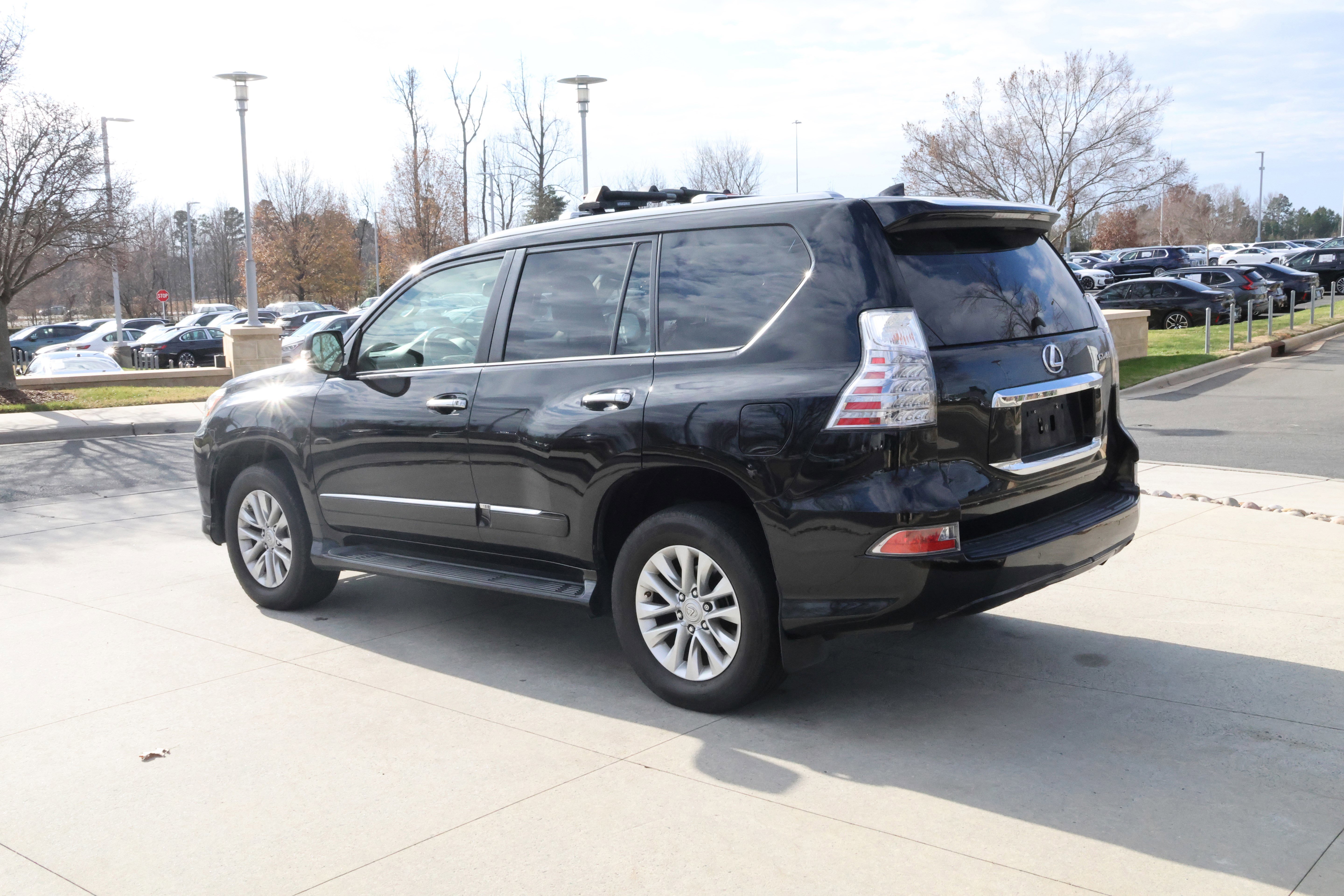 Used 2017 Lexus GX 460 Premium image 7