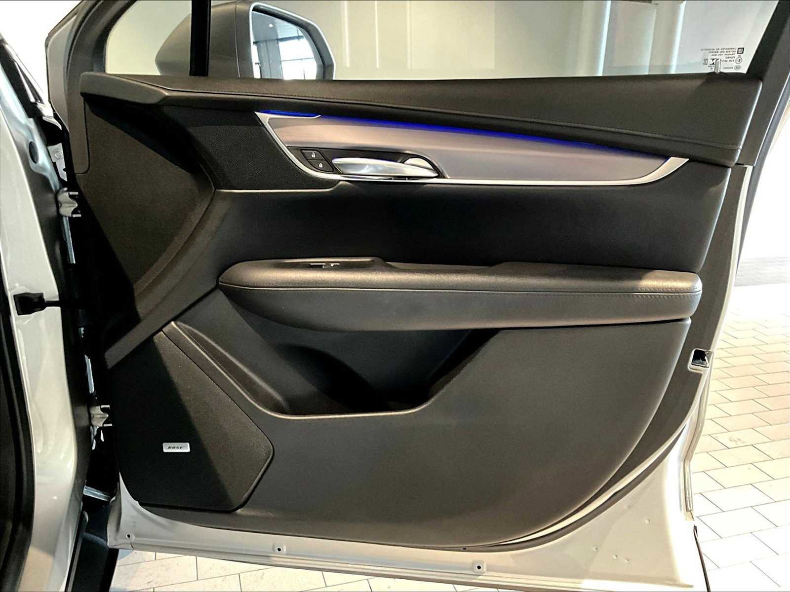Used 2018 Cadillac XT5 Premium Luxury image 27