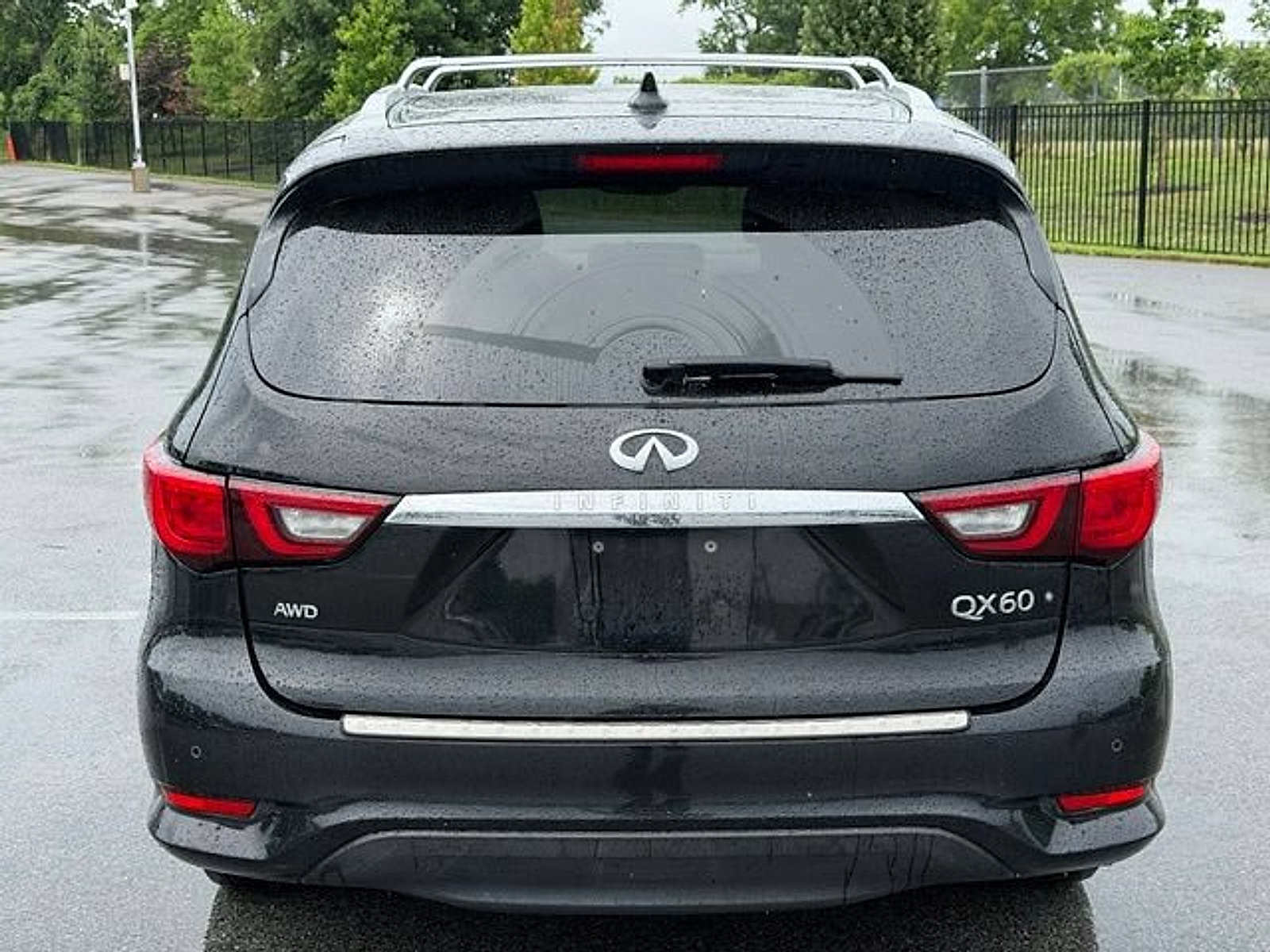 Used 2019 INFINITI QX60 Luxe w/ Essential Package AWD/4WD image 6