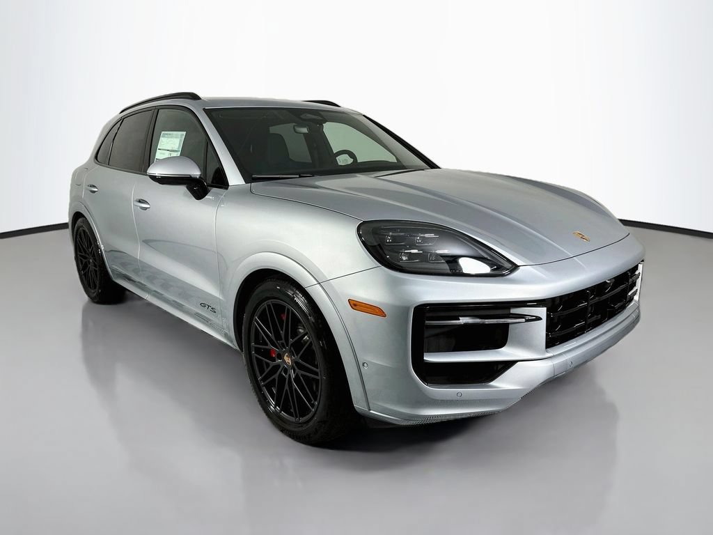 New 2026 Porsche Cayenne GTS AWD/4WD image 7