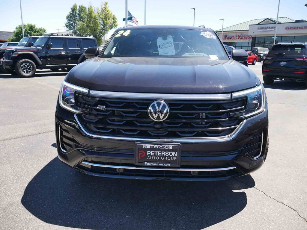 Used 2024 Volkswagen Atlas Cross Sport SEL Premium R-Line AWD/4WD image 3