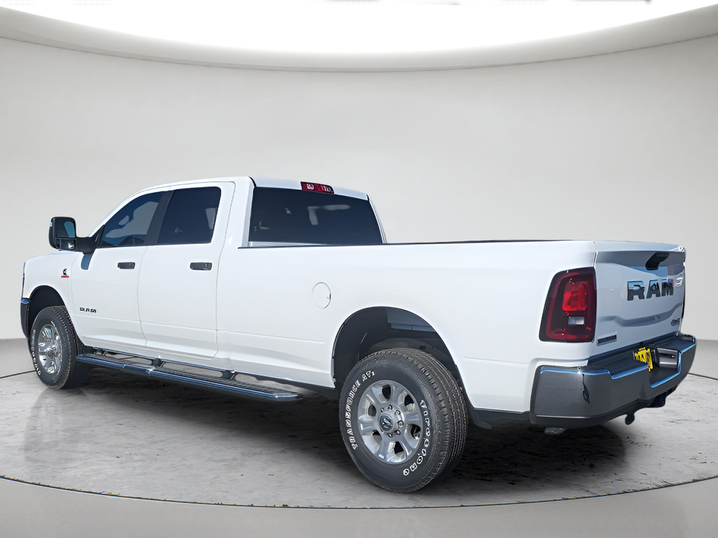 New 2026 RAM 2500 Big Horn AWD/4WD image 5