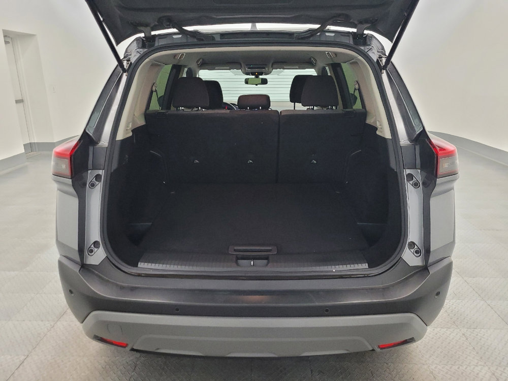 Used 2023 Nissan Rogue SV image 29