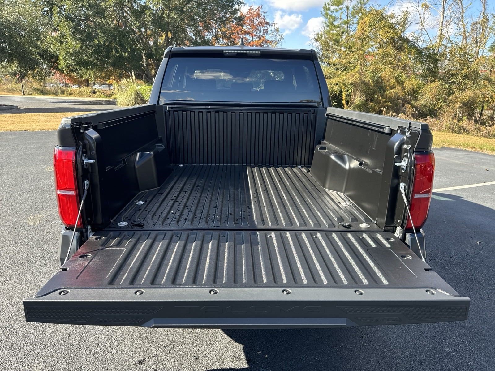 New 2024 Toyota Tacoma SR5 RWD image 35