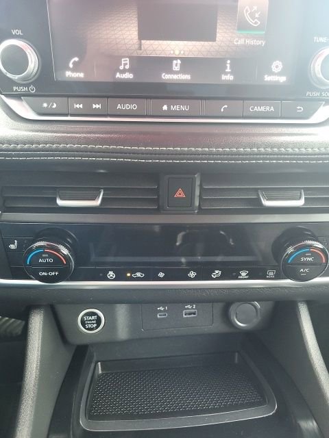 Used 2021 Nissan Rogue S image 8