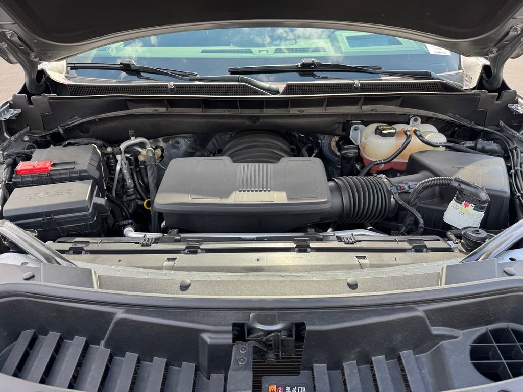 Used 2025 GMC Yukon Denali AWD/4WD image 13