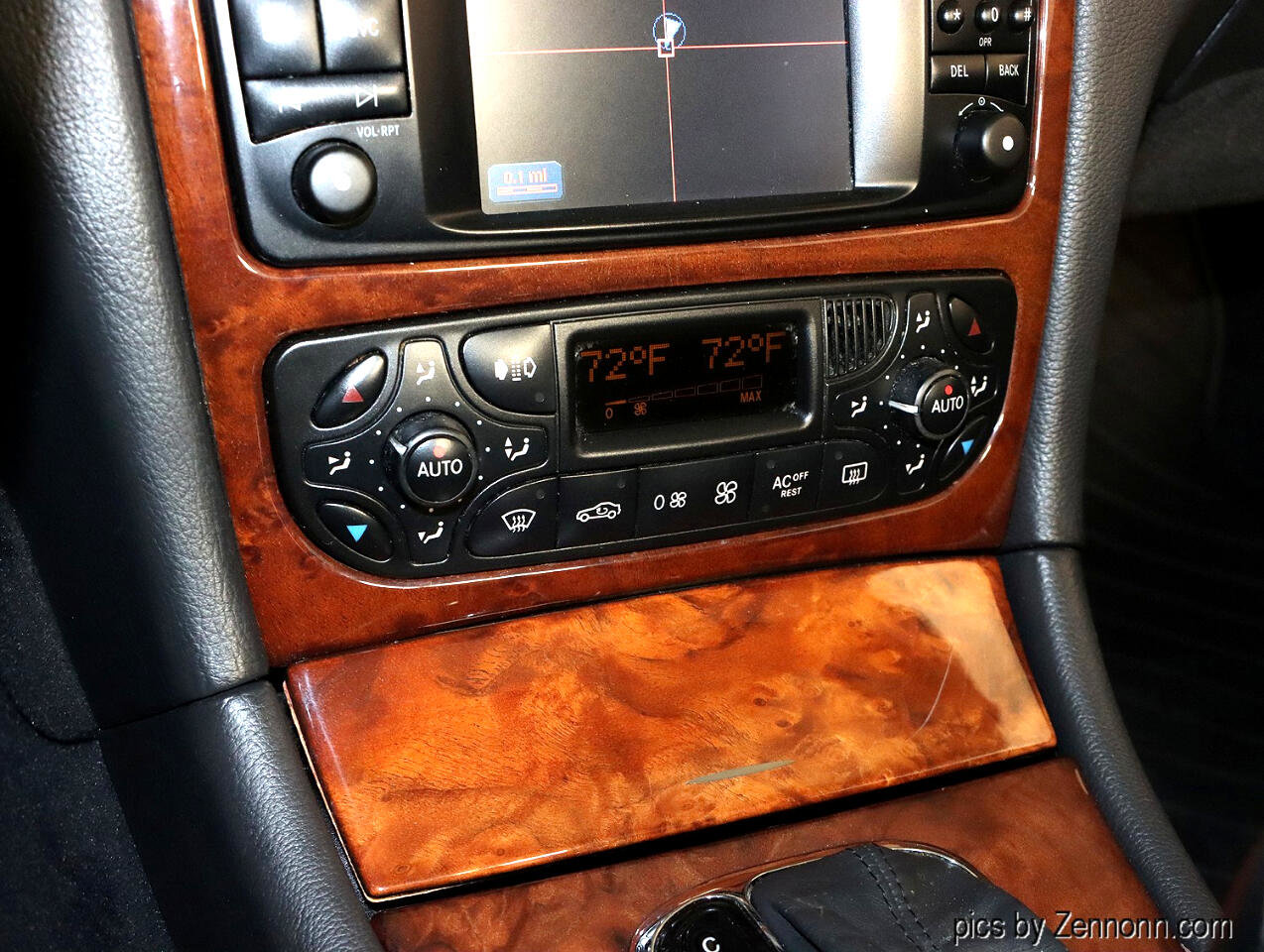 Used 2004 Mercedes-Benz CLK 500 Cabriolet image 23