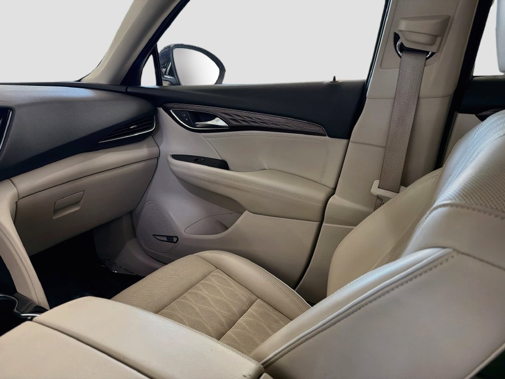 Used 2023 Buick Envision Avenir AWD/4WD image 26