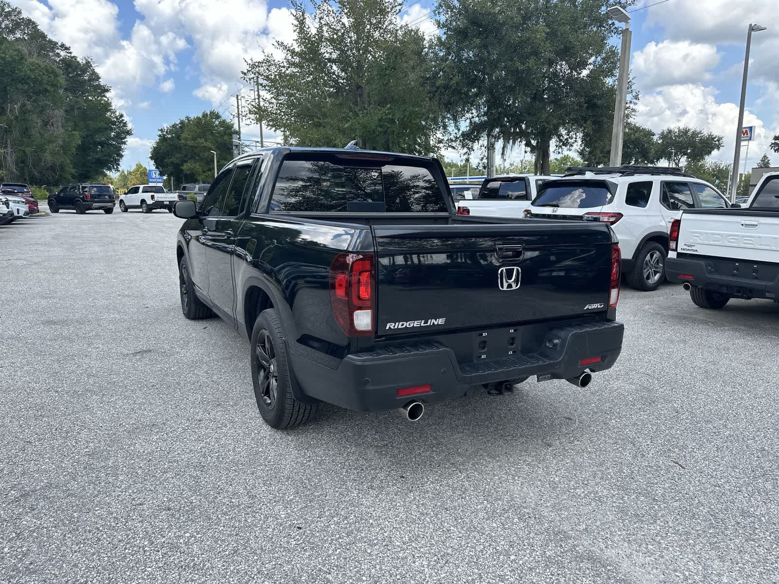 Used 2022 Honda Ridgeline Black Edition image 4