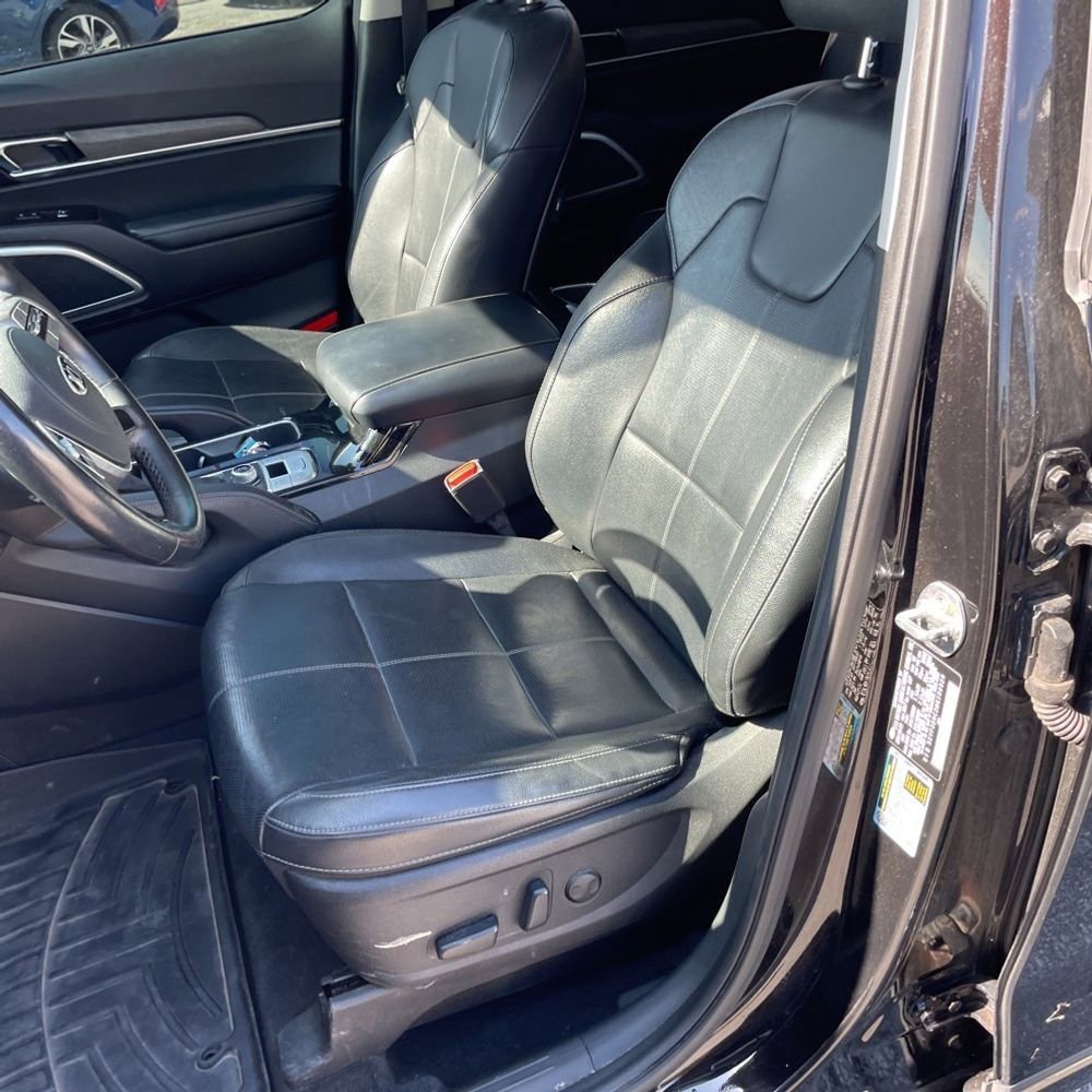 Used 2021 Kia Telluride EX w/ EX Premium Package image 7