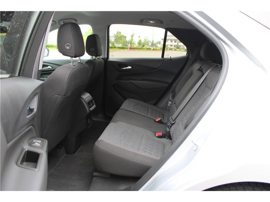 Used 2022 Chevrolet Equinox LT w/ Driver Convenience Package AWD/4WD image 12