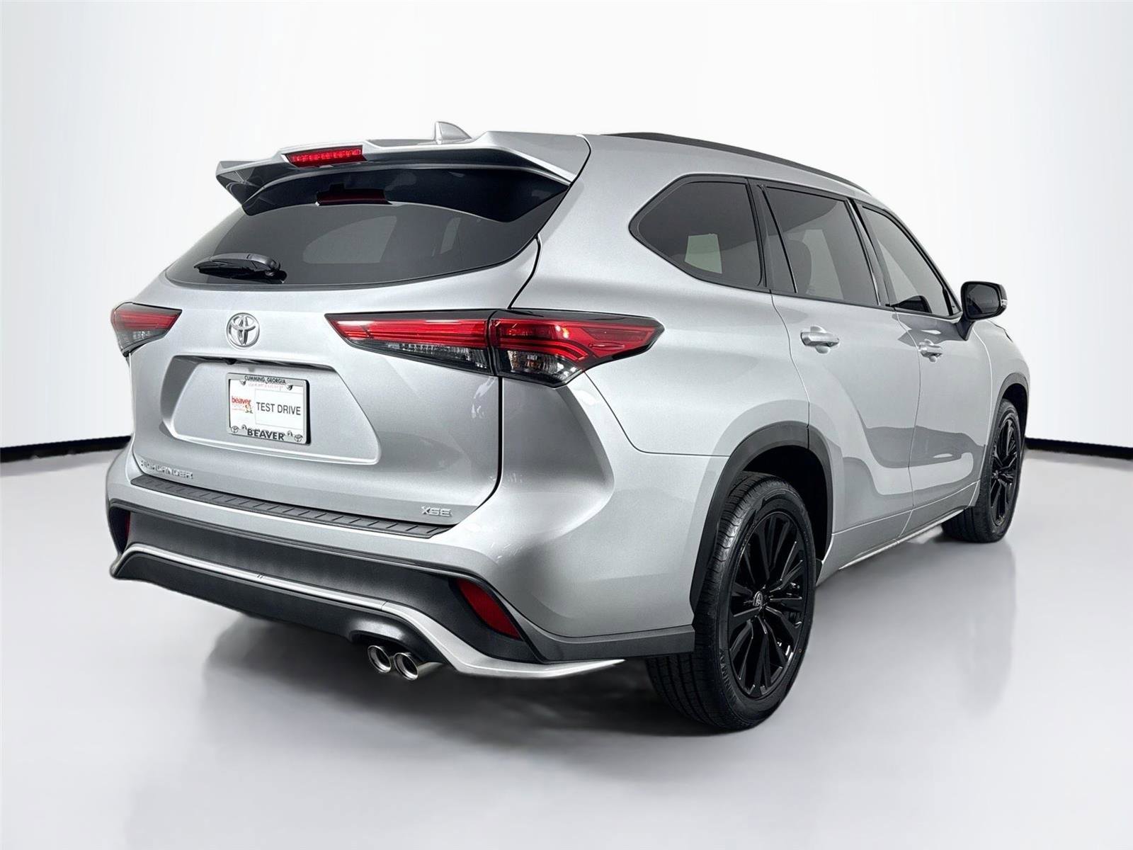 Certified 2023 Toyota Highlander XSE image 12