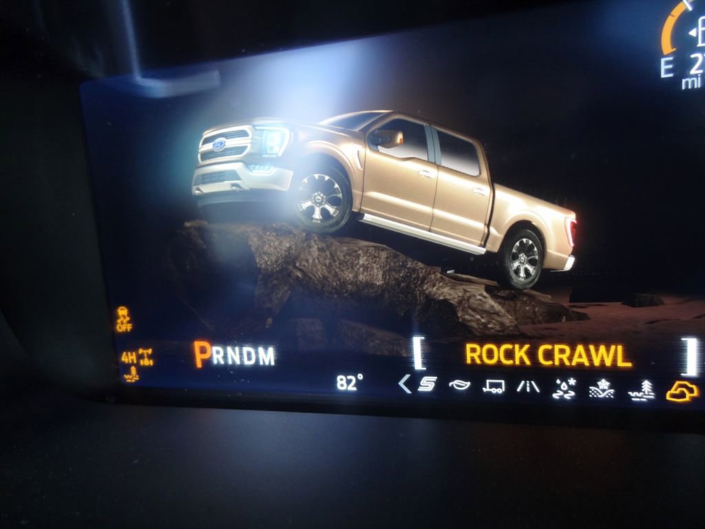 Certified 2023 Ford F150 Platinum w/ Equipment Group 701A High image 38