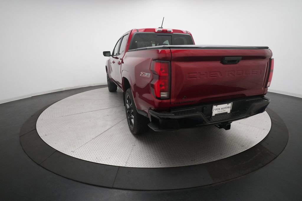 Certified 2024 Chevrolet Colorado Z71 w/ LPO, Dark Essentials Package image 33