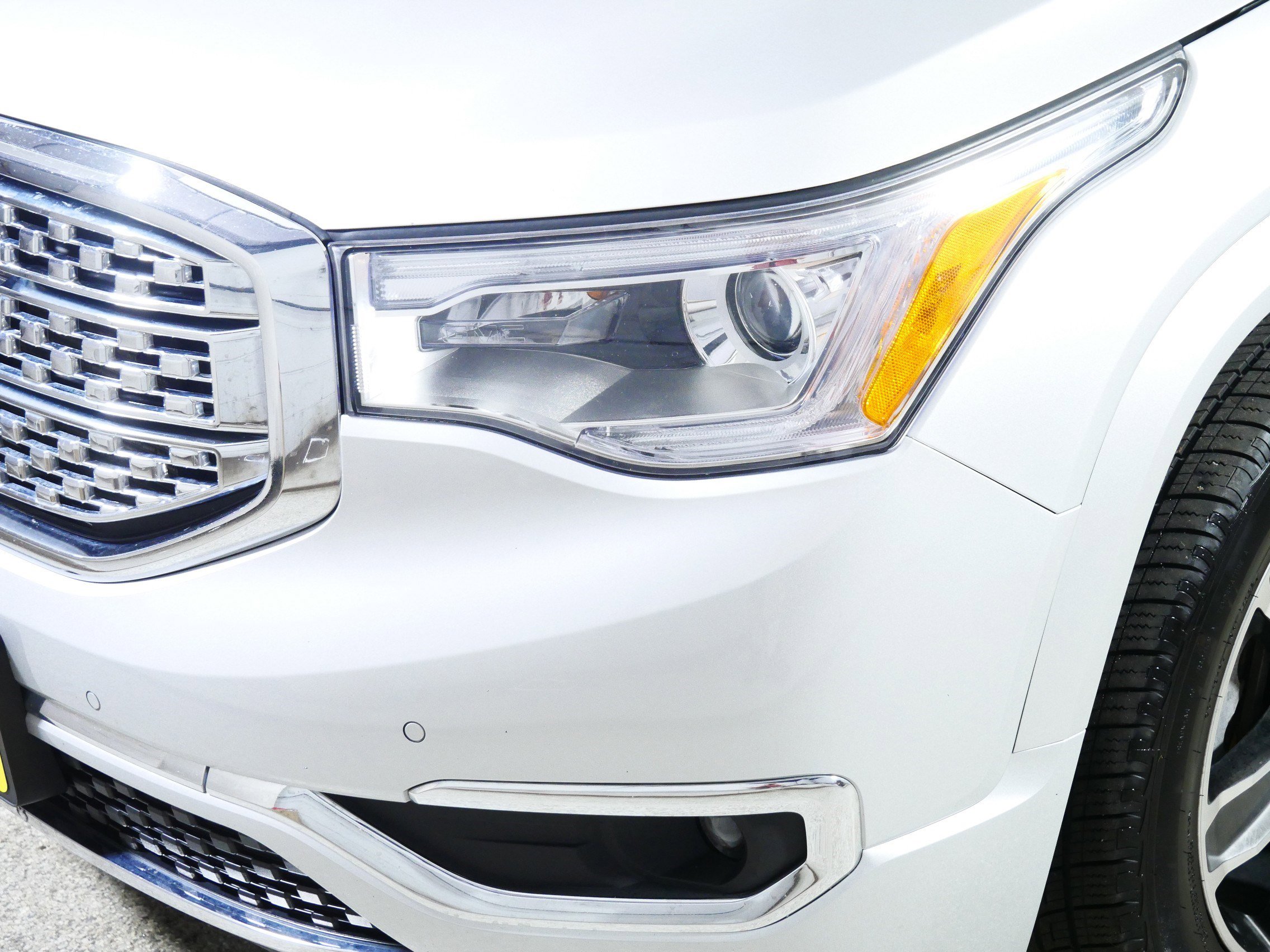 Certified 2017 GMC Acadia Denali image 16