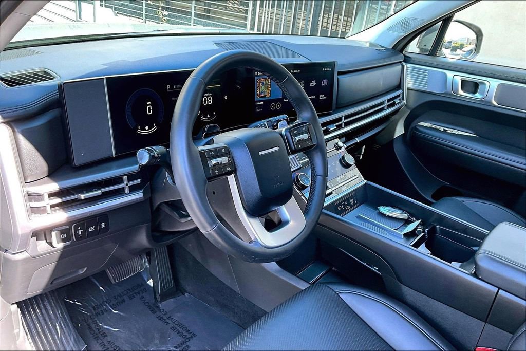 Used 2025 Hyundai Santa Fe SEL image 9