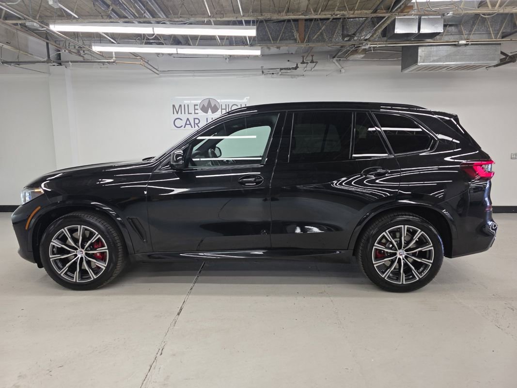 Used 2022 BMW X5 M50i w/ Executive Package AWD/4WD image 13