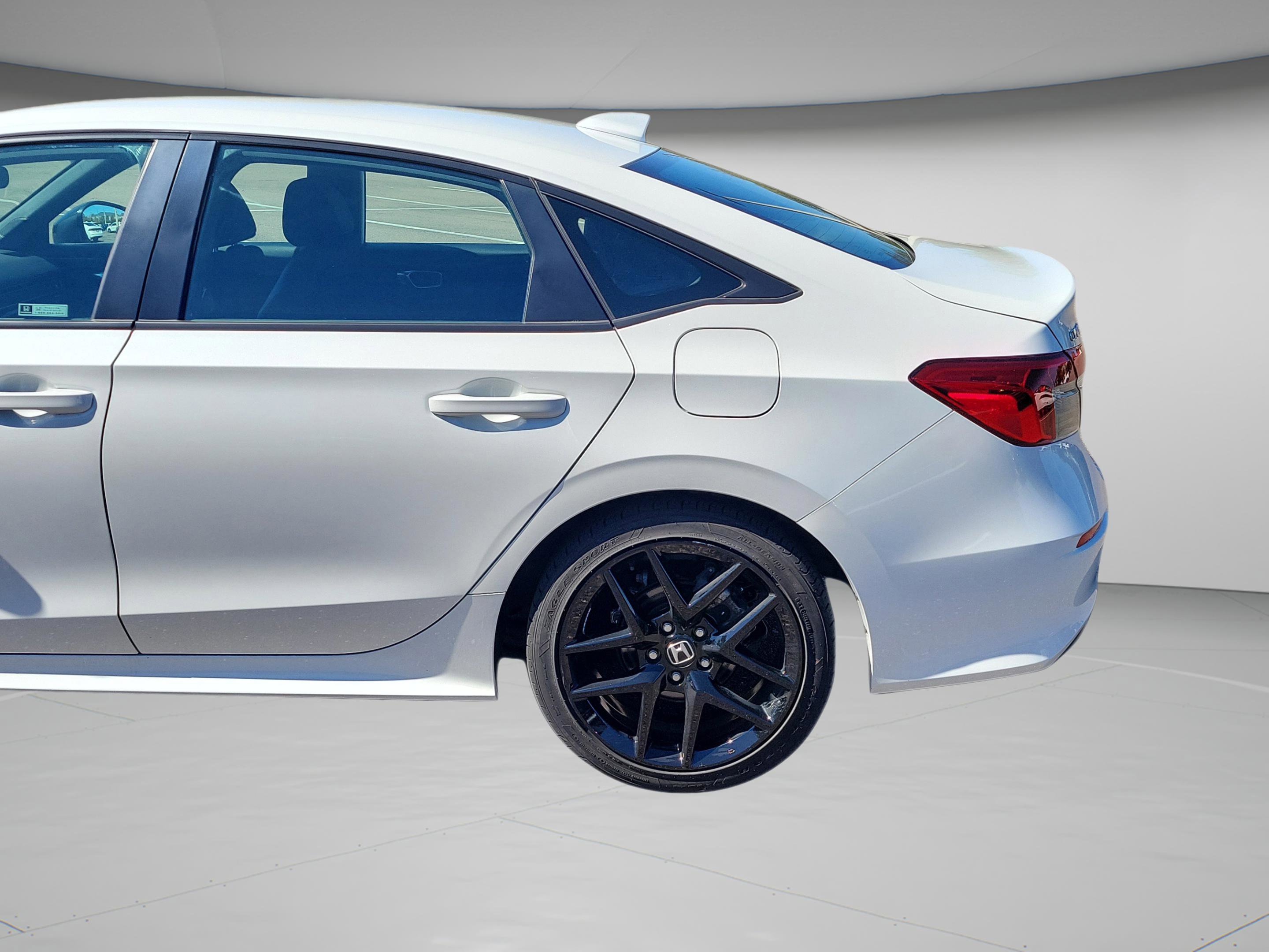 Used 2023 Honda Civic Sport image 33