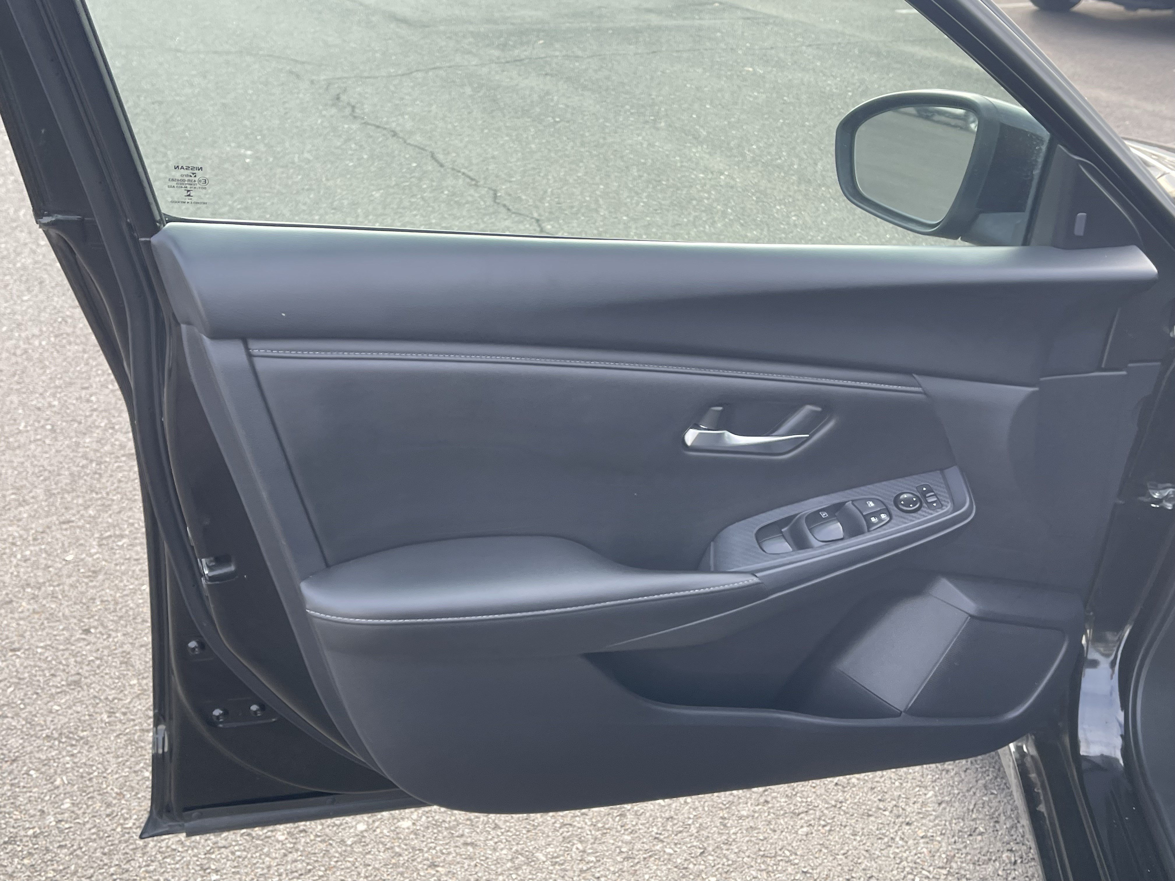 Used 2024 Nissan Sentra SV FWD image 16