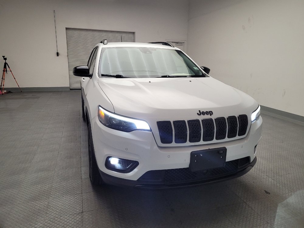 Used 2023 Jeep Cherokee Altitude Lux image 14