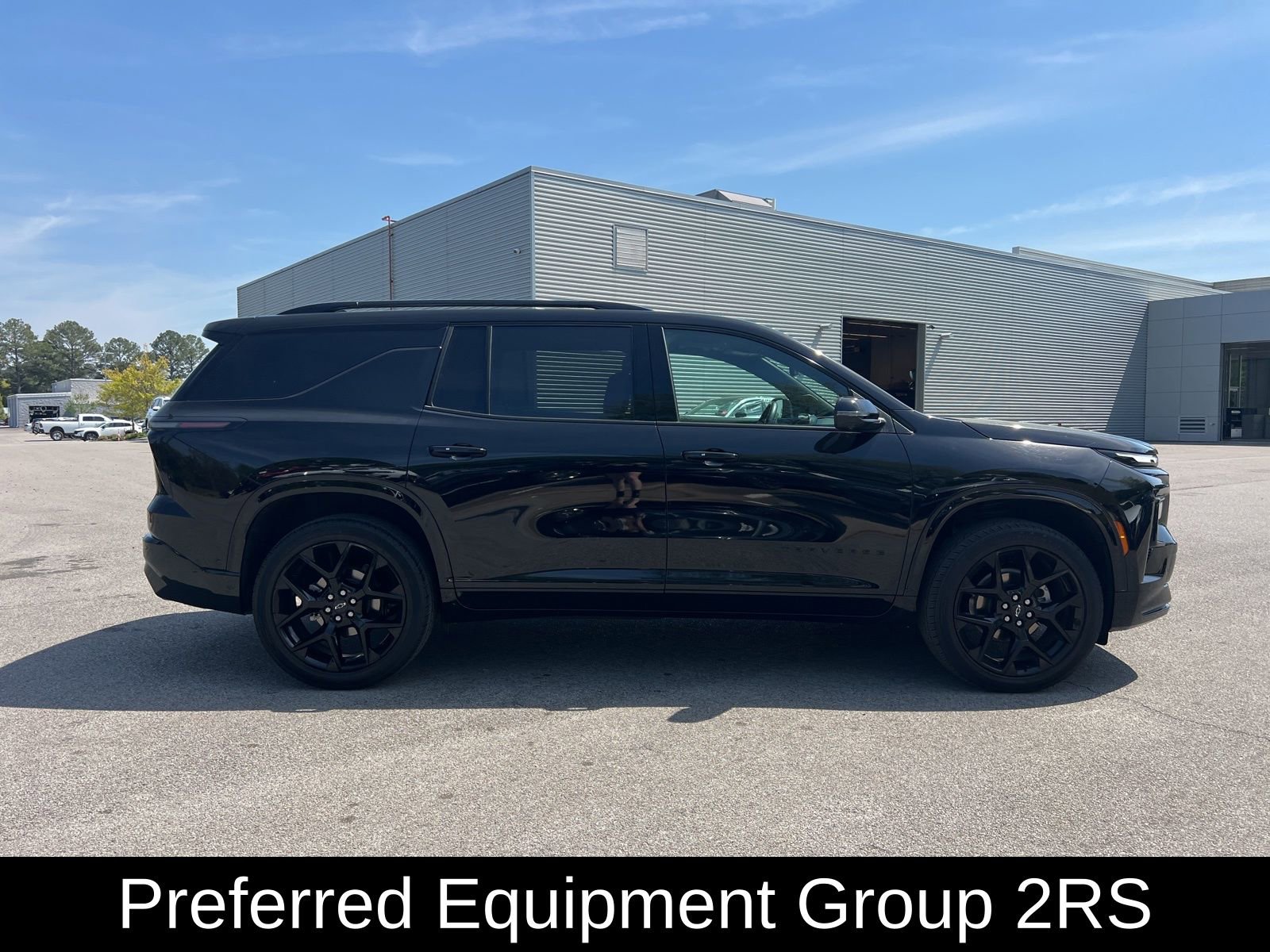 Used 2024 Chevrolet Traverse RS image 4
