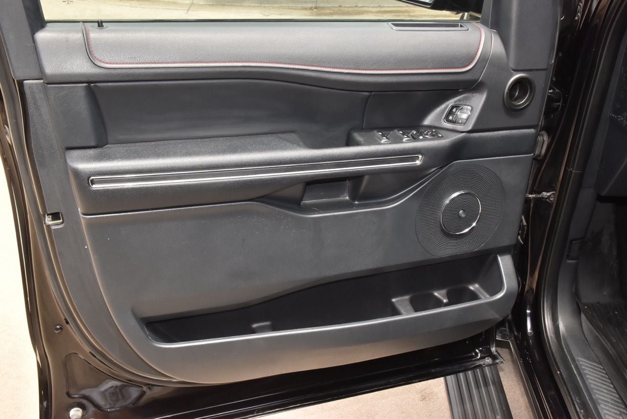 Used 2022 Ford Expedition Max Limited AWD/4WD image 36