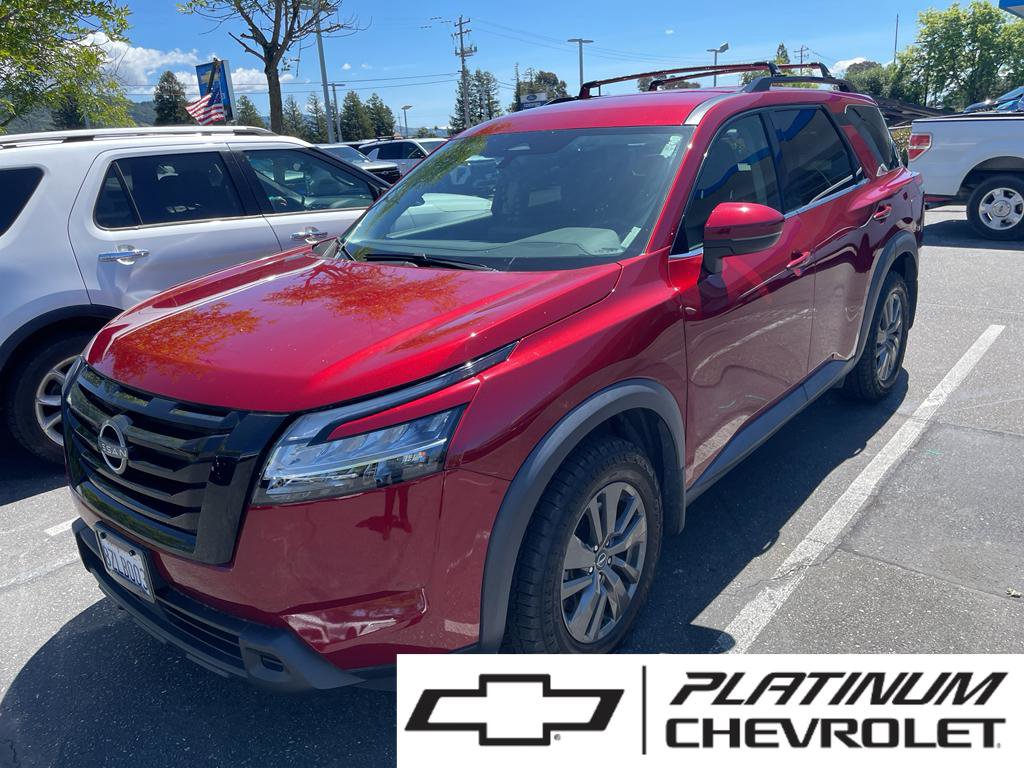 Used 2022 Nissan Pathfinder SV w/ SV Black Package AWD/4WD image 1