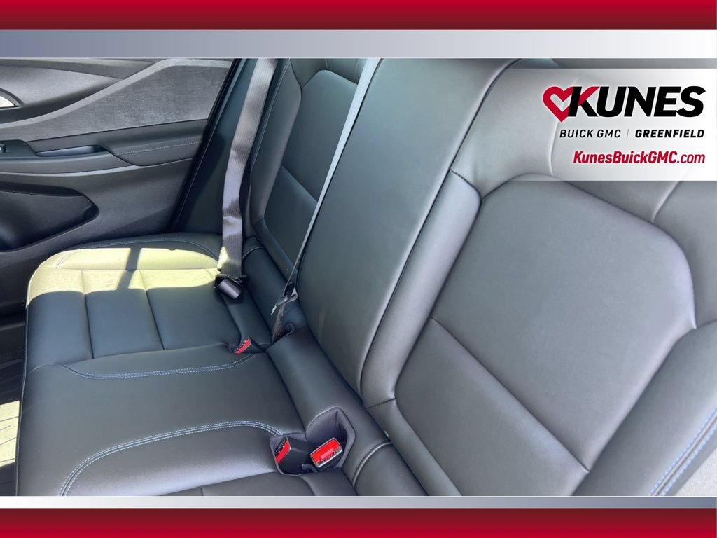 Used 2026 Buick Envista Sport Touring w/ Convenience I Package FWD image 37