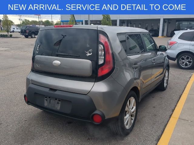 Used 2014 Kia Soul + FWD image 7