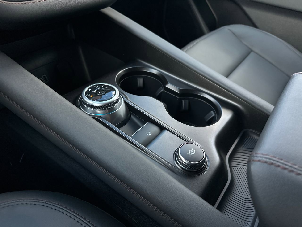 New 2026 Ford Explorer Active w/ Active Comfort Package image 31