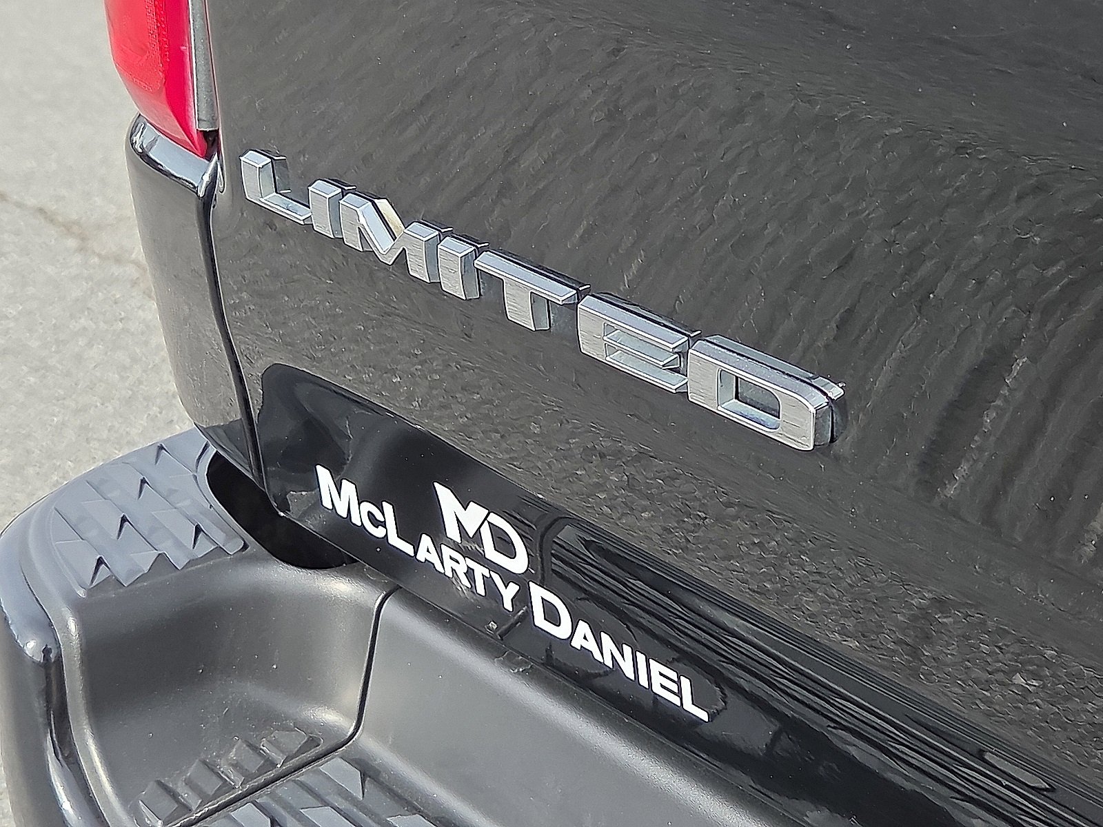 Used 2020 RAM 1500 Limited image 8