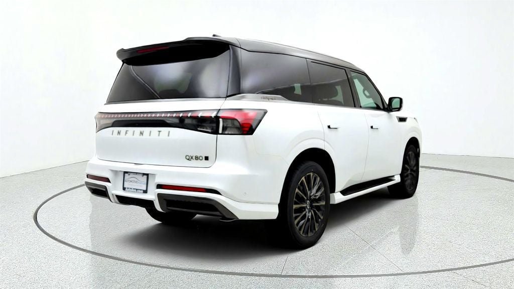 Used 2025 INFINITI QX80 Autograph AWD/4WD image 5