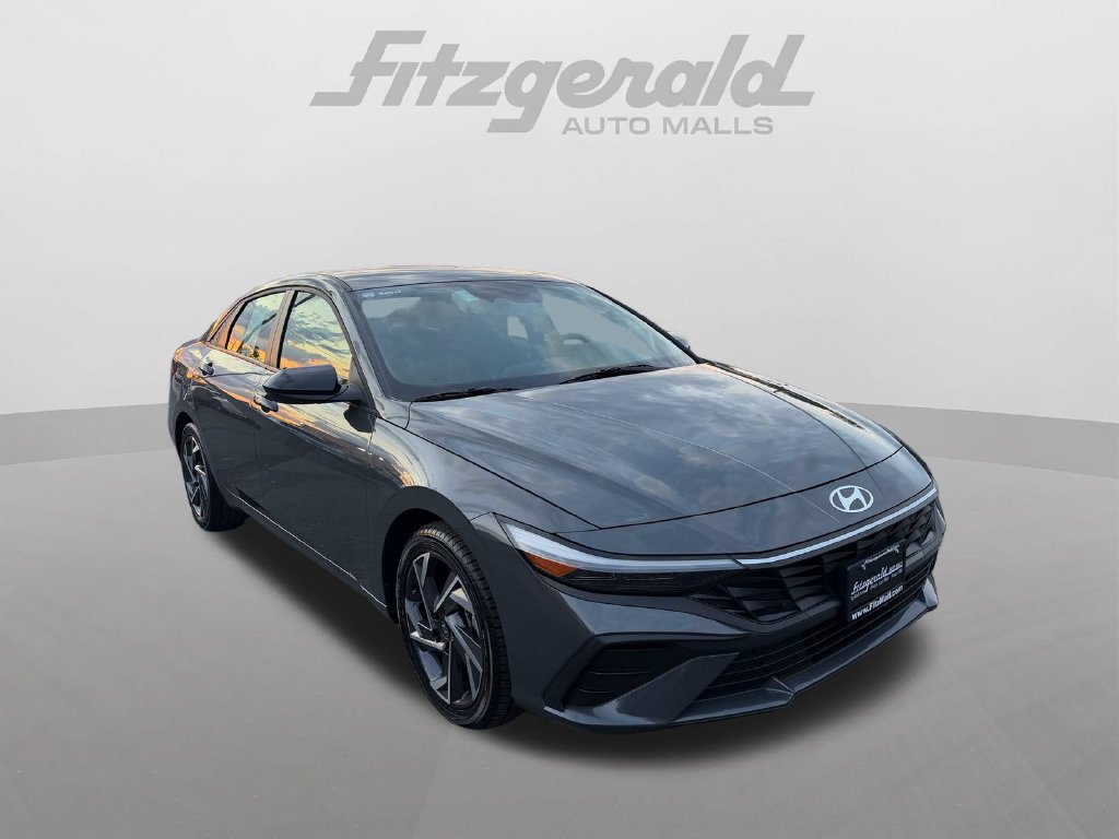 Used 2025 Hyundai Elantra SEL